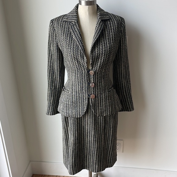 𝅺Christian LACROIX vintage silk skirt suit Made in France size 42 Medium/Large - Picture 1 of 12